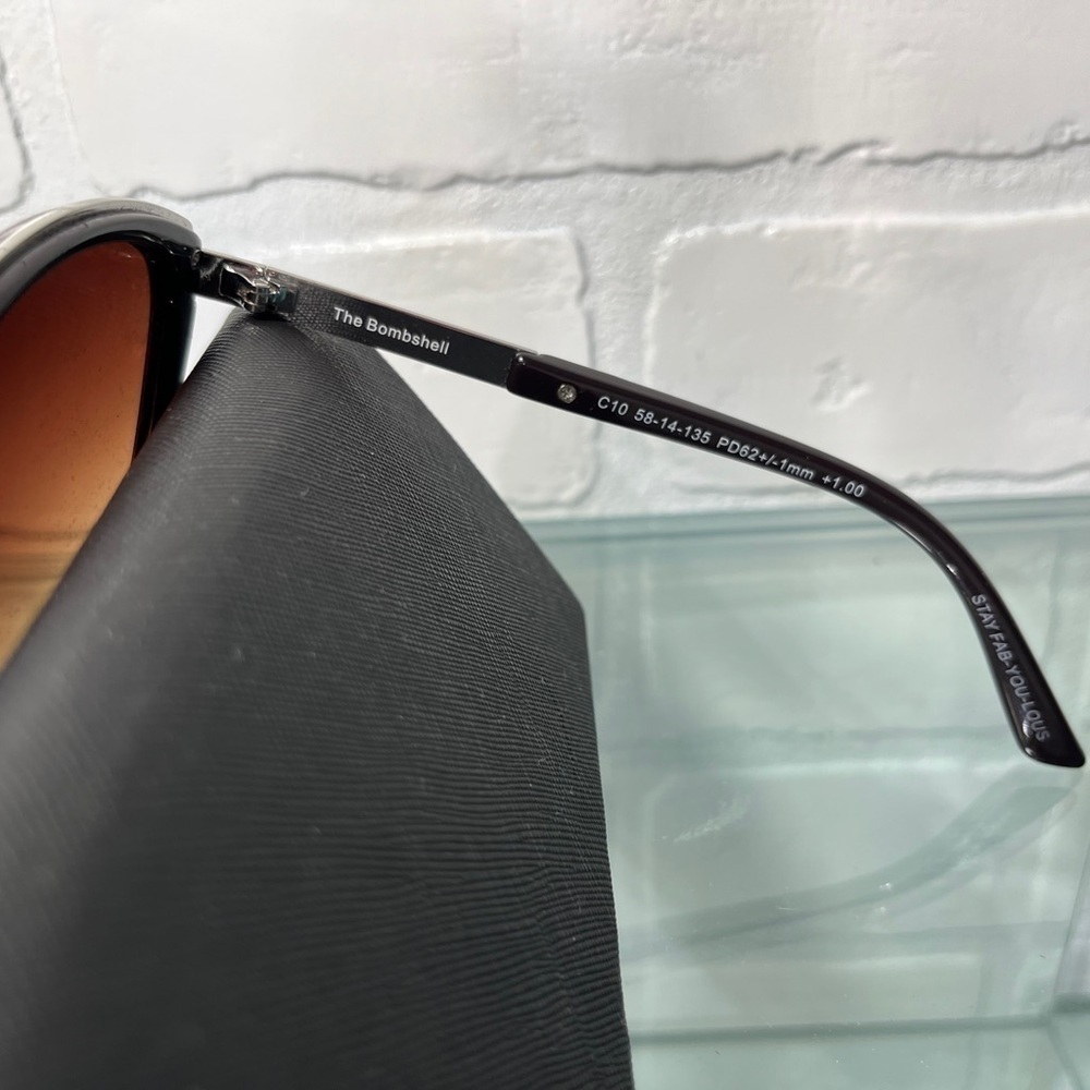 Black Oversized RX Sunglasses with Glamorous Cat-Eye Shape Prive Revaux - Picture 3 of 6